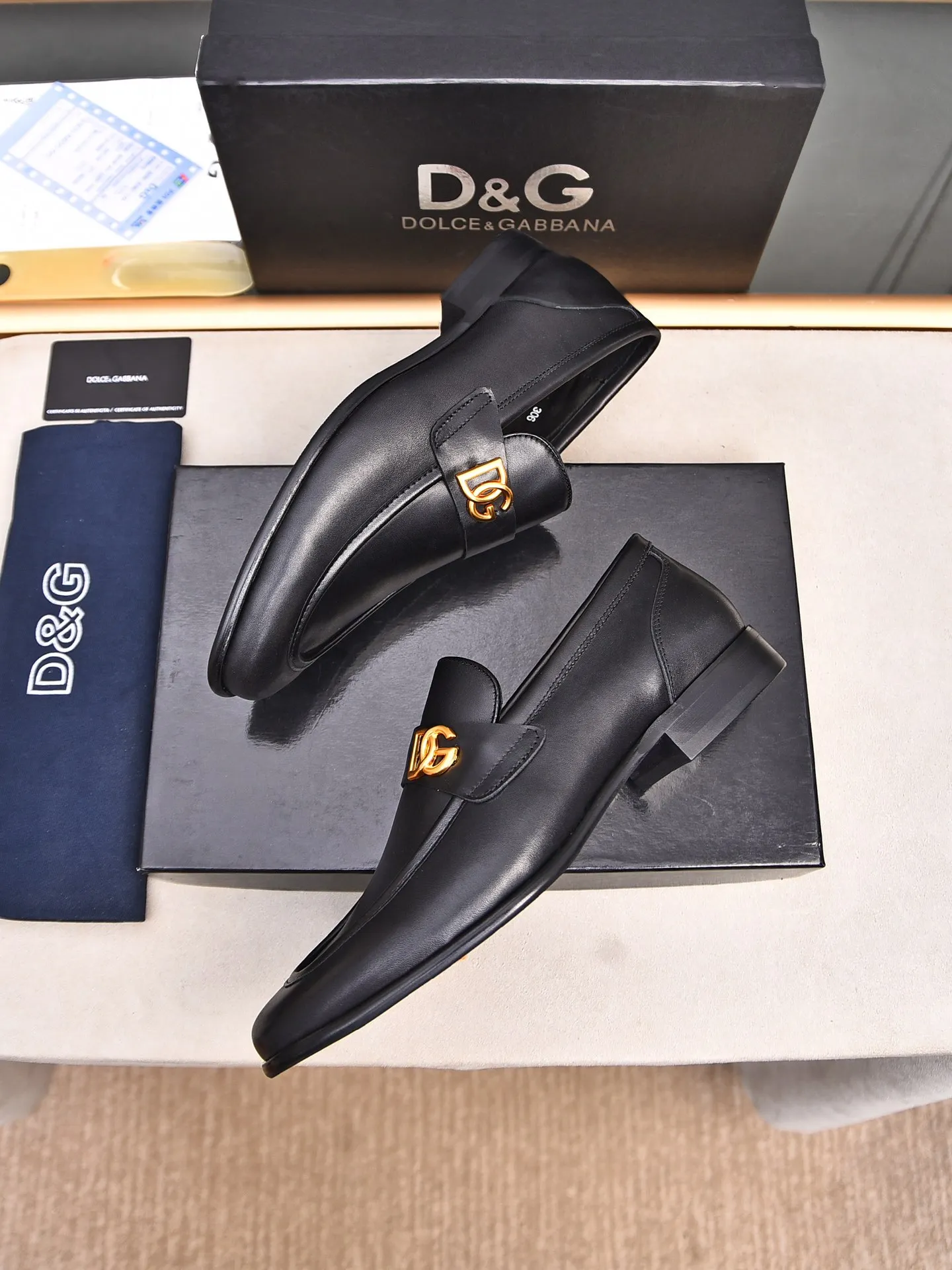 👍👍Men's shoes💰480 **Boutique recommendation**DG**The latest business formal leather shoes, official website synchronization, top version on the market, purely handmade. Fabric: imported calfskin with water-dyed cow lining 38, 39, 40, 41, 42, 43, 44 (customized at 45